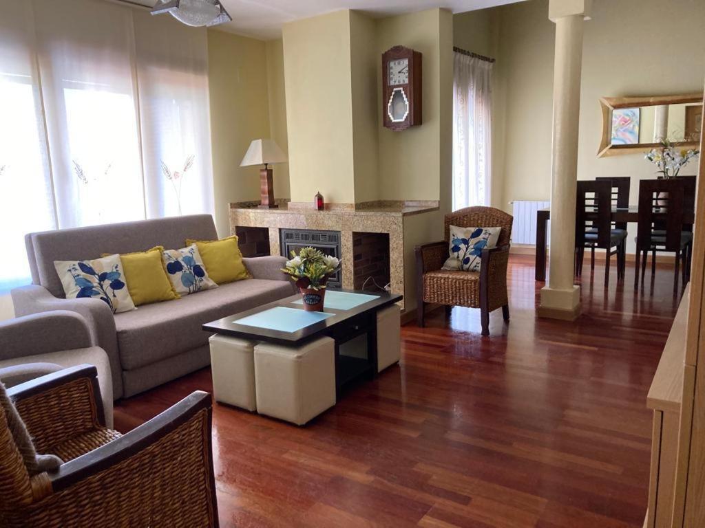Casa El Descanso Ortigosa Del Monte Εξωτερικό φωτογραφία